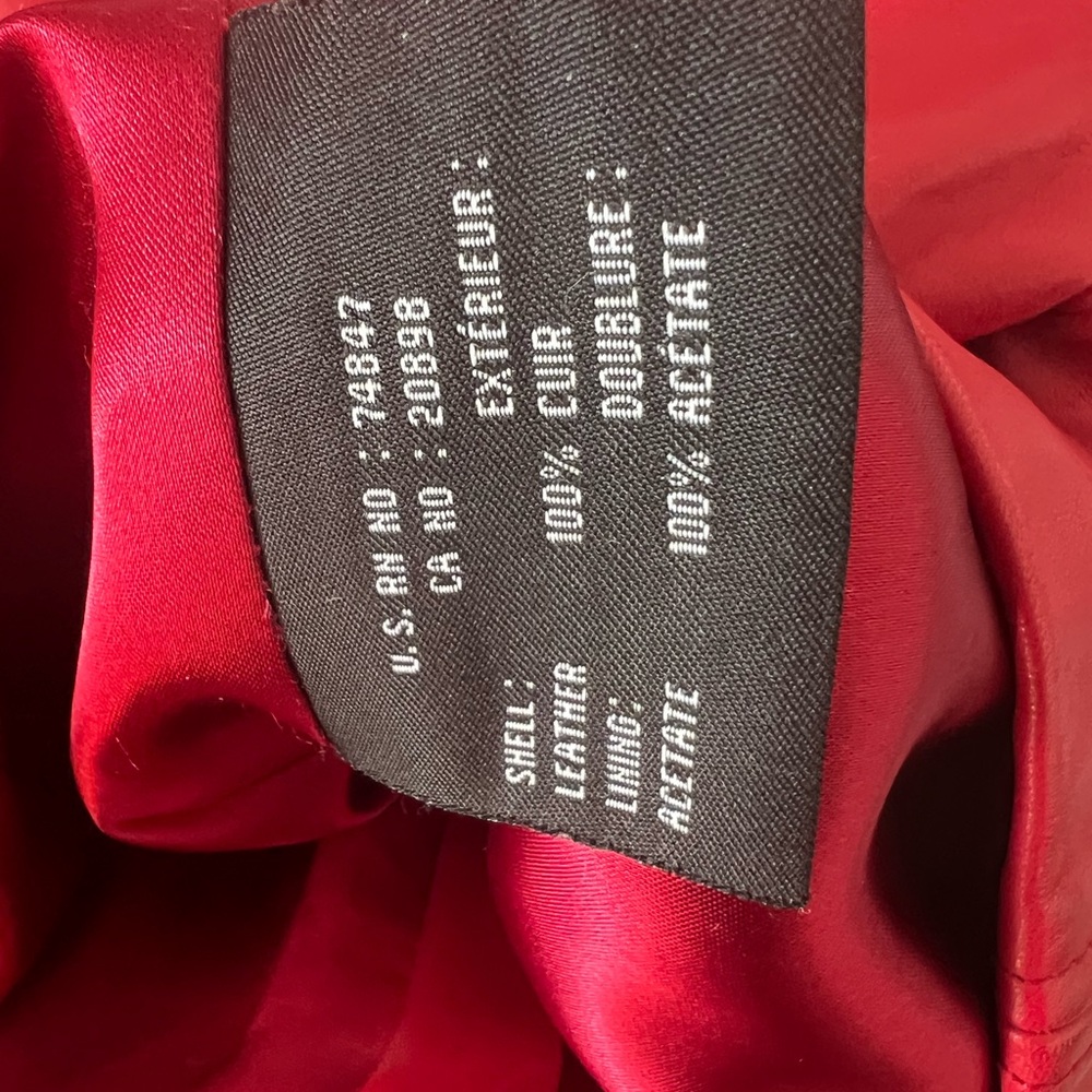 Red leather jacket - Picture 4 of 9